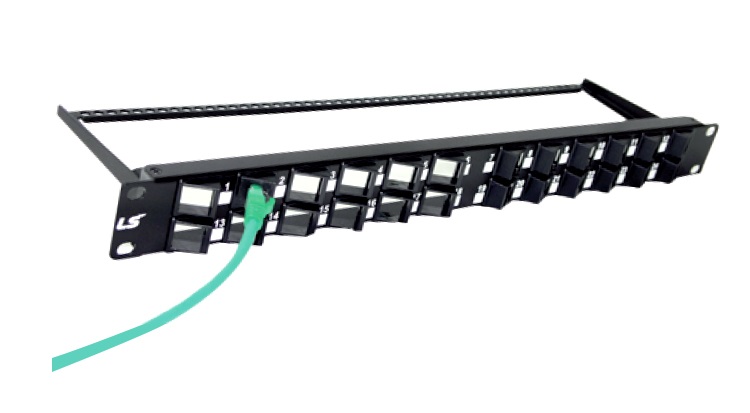 Empty Patch Panel 24-Port with wire management Metal type for Shielded 